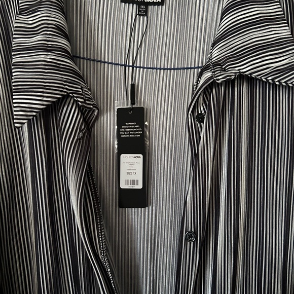 Fashion Nova striped dressy jumpsuit, black and white, size 1X, New with tags - Picture 2 of 5